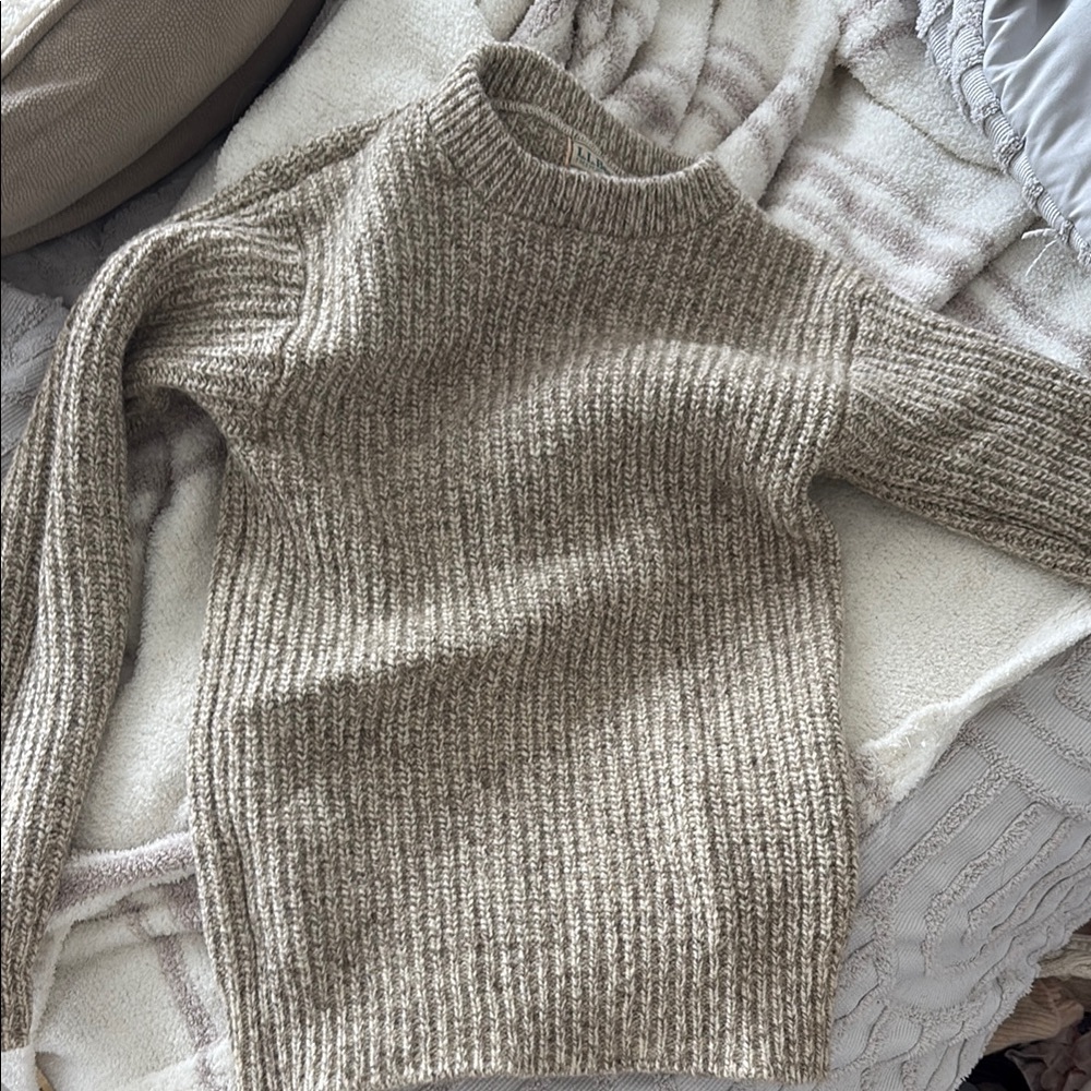 Vintage LL Bean - Cozy Beige Knit Sweater